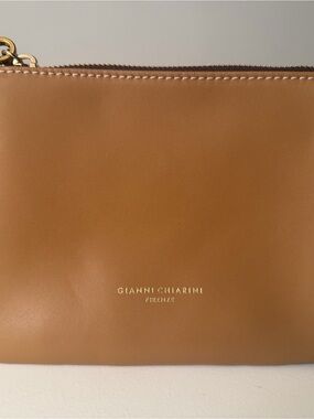 Gianni Chiarini Firenze Leather Zip Wristlet. Made in Italy. Like new.
